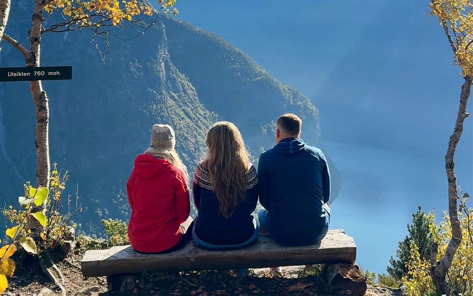 Resort_1600x1000_2025_47_12